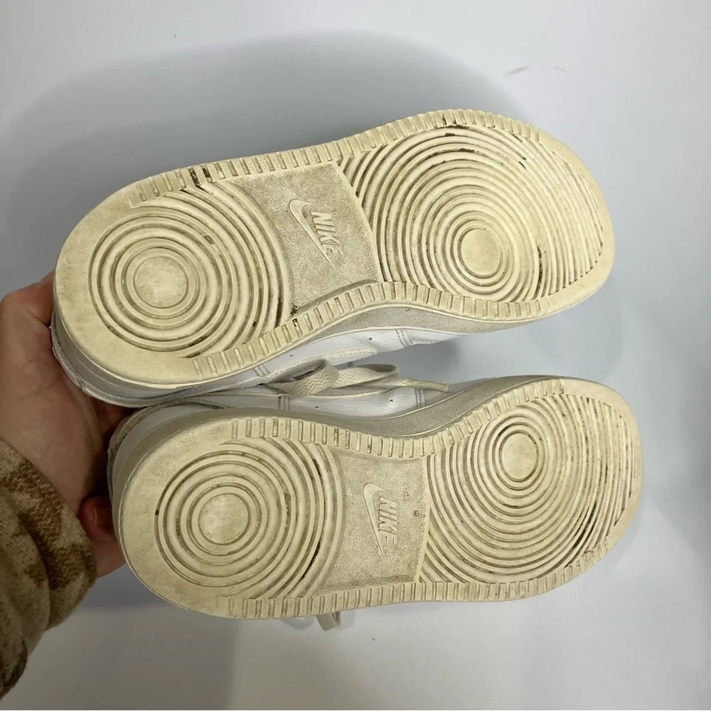 Nike all white court vision sneakers size‎ 9